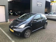 Toyota Aygo - 1.0-12V Sport 1jaar apk/AIRCO/ NAP/ elek ramen/ ZEER NETTE AUTO