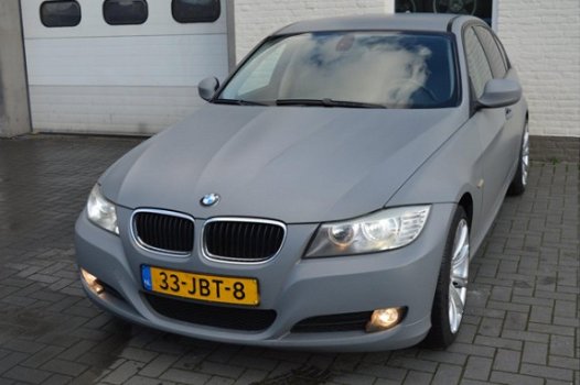 BMW 3-serie - 318i Business Line NARDO Grey MAT - 1