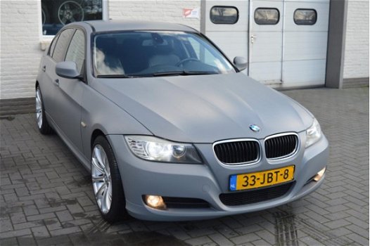 BMW 3-serie - 318i Business Line NARDO Grey MAT - 1
