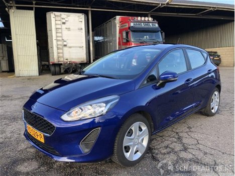Ford Fiesta - 1.1i 71pk trend 5drs - navi - airco - cruise control - stuurbediening - slechts 60dkm - 1