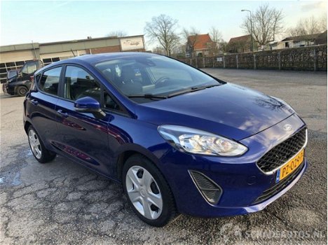 Ford Fiesta - 1.1i 71pk trend 5drs - navi - airco - cruise control - stuurbediening - slechts 60dkm - 1