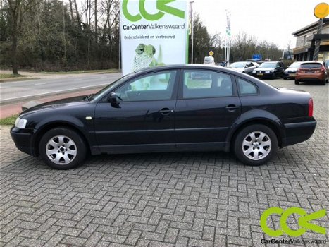 Volkswagen Passat - 1.9 TDI 110pk Comfortline Airco - 1