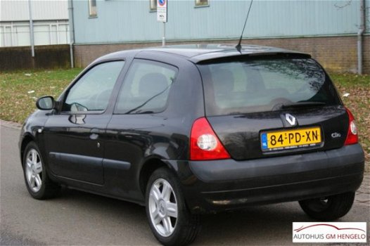 Renault Clio - 1.2 16V Billabong, Nieuwe APK - 1