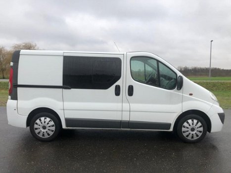 Opel Vivaro - 2008 * L1 H1 * 2.5CDTI * ATM*AIRCO *NAVI - 1