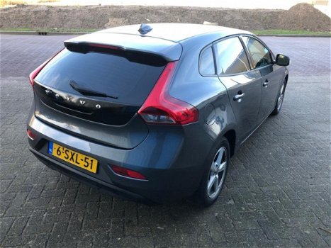 Volvo V40 - 2013 * 1.6 D2 * NAVI * CLIMA * Euro 5 - 1