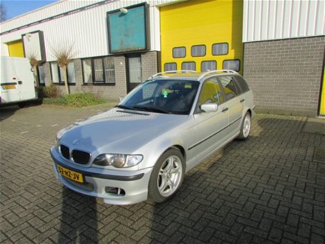 BMW 3-serie Touring - 318i Executive /NAP/AUTOMAAT/APK 1-2021 - 1