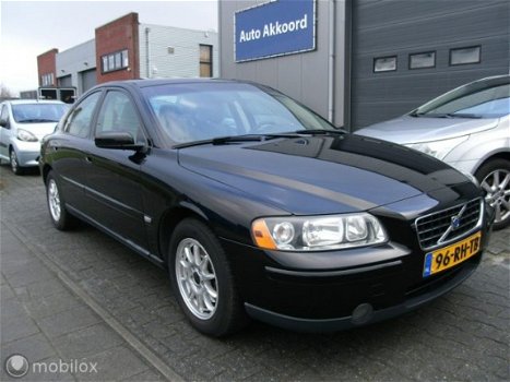 Volvo S60 - 2.4 - 1