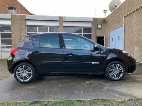 Renault Clio - 1.2 20th Anniversary Panoramadak / climate control / Navi / Nw. APK - 1