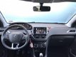 Peugeot 208 - 1.2 PureTech Blue Lease Navigatie/Airco/Cruise control - 1 - Thumbnail