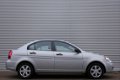 Hyundai Accent - 1.4i Dynamic / AIRCO - 1 - Thumbnail