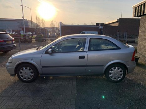 Opel Astra - 1.6 Club 2de eigenaar apk 28-11-2020 - 1