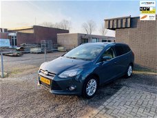 Ford Focus Wagon - 1.0 EcoBoost Titanium navigatie cruise control airco ecc pdc trekhaak