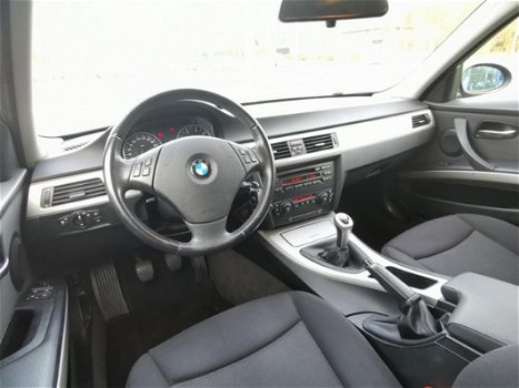 BMW 3-serie Touring - 318i Airco/PDC/El.ramen/LMV/APK - 1