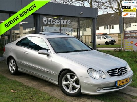 Mercedes-Benz CLK-klasse Coupé - 320 Elegance Airco/Cruise/Leer/Navi/Dak/Xenon/PDC - 1