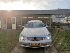 Mercedes-Benz CLK-klasse Coupé - 320 Elegance Airco/Cruise/Leer/Navi/Dak/Xenon/PDC