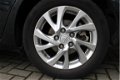 Toyota Auris - 1.8 HYBRID LEASE PRO LED 1E EIG NL-AUTO - 1 - Thumbnail