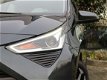 Toyota Aygo - 1.0 VVT-i x-play AIRCO CRUISE CONTROL CAMERA 6 km - 1 - Thumbnail