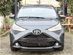 Toyota Aygo - 1.0 VVT-i x-play AIRCO CRUISE CONTROL CAMERA 6 km - 1 - Thumbnail
