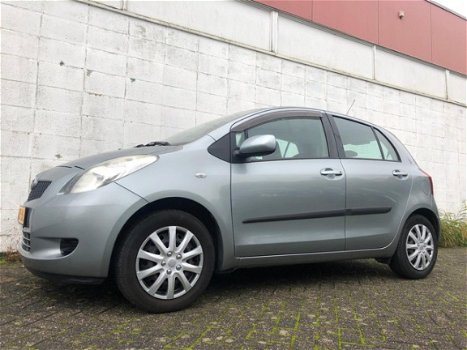 Toyota Yaris - 1.0 VVTi Sol 5DR NAP NWE APK Airco Trekhaak Elektrische Pakket - 1