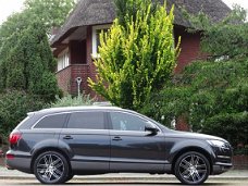 Audi Q7 - 4.2 FSI V8 349PK+ Quattro S-LINE Pro Line