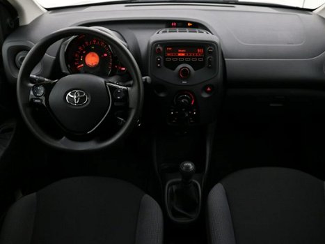Toyota Aygo - 1.0 VVT-i X-Fun | Fabr Garantie t/m 01-2022 | Facelift Model | - 1