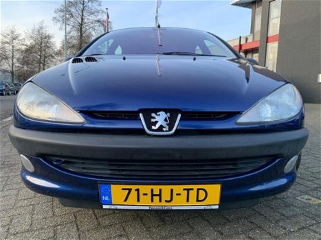 Peugeot 206 - 1.4 Gentry Airco 5drs. APK Blauw Elek. Ramen - 1