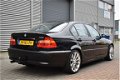 BMW 3-serie - 318i Facelift 143PK Airco Navi Cruise 18