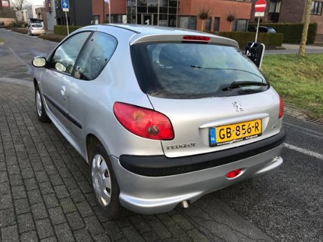 Peugeot 206 - 1.1 XR *APK*AIRCO - 1