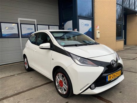 Toyota Aygo - 1.0 VVT-i x-cite Automaat | Garantie | Camera - 1