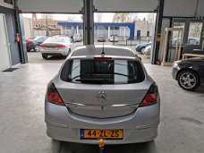 Opel Astra GTC - 1.8 Executive - Clima, Navi, Cruise, Leer, AUX, LM