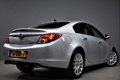 Opel Insignia - 2.0 T 220pk Cosmo Automaat Lmw/Navi/Clima/Pdc/Camera/NLauto/71dkm NAP - 1 - Thumbnail