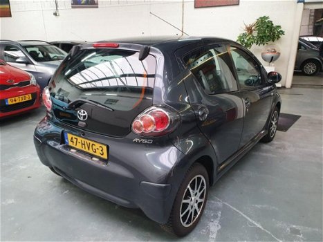 Toyota Aygo - 1.0-12V Comfort /Nap/Airco/LM velgen/incl jaar APK - 1