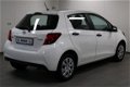 Toyota Yaris - 1.0 VVT-i Now - 1 - Thumbnail