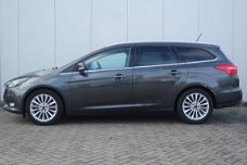 Ford Focus Wagon - 1.0 100 PK Titanium | Cruise control | parkeersensor voor en achter | bluetooth t