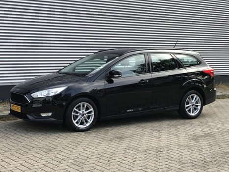 Ford Focus Wagon - 1.0 EcoBoost 125pk Lease Edition | Navigatie met bluetooth | Voorruitverwarming | - 1