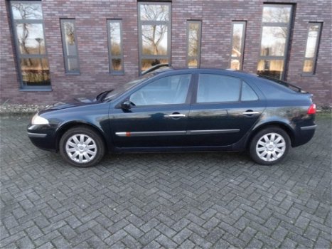 Renault Laguna - LAGUNA; 1.8 16V 89KW S2005 - 1