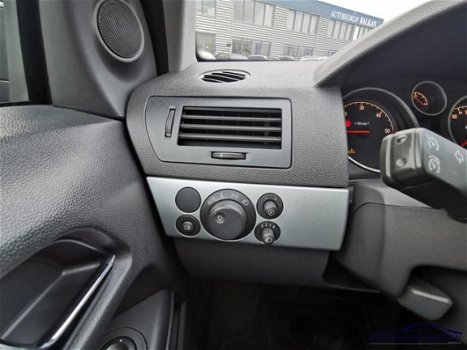 Opel Astra - 1.7 CDTi 110pk ecoFLEX Cosmo - 1