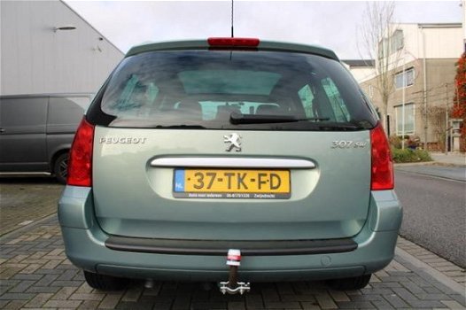 Peugeot 307 SW - 2.0-16V Oxygo / nieuwe apk / NAP / pano dak - 1