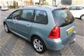 Peugeot 307 SW - 2.0-16V Oxygo / nieuwe apk / NAP / pano dak - 1 - Thumbnail