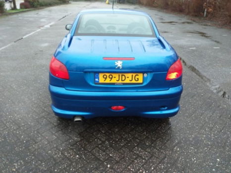 Peugeot 206 CC - 2.0-16V 2002 apk 9-2020 cv airco leuke cabrio - 1