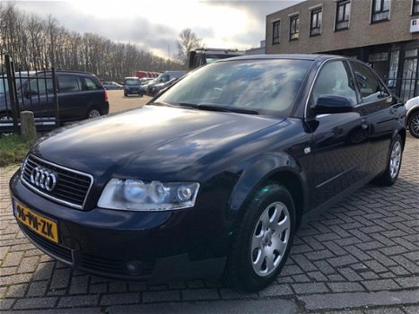 Audi A4 - 2.0 Pro Line MT - 1