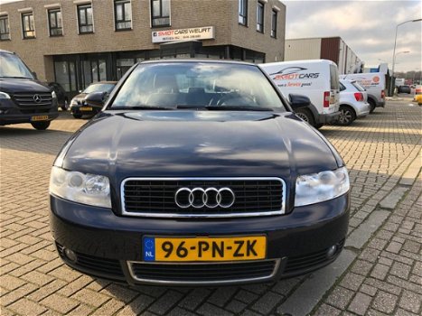 Audi A4 - 2.0 Pro Line MT - 1