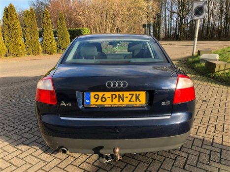 Audi A4 - 2.0 Pro Line MT - 1