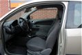 Ford Fiesta - 1.4-16V Ghia - 1 - Thumbnail