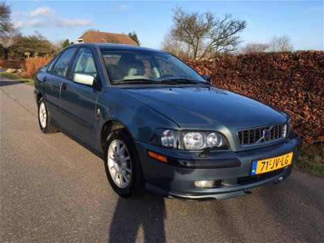 Volvo S40 - 2.0 Europa Airco, Trekhaak Lange APK - 1