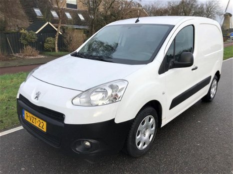 Peugeot Partner - 120 1.6 e-HDI L1 XT Profit + 2Tronic Grote navi, airco - 1