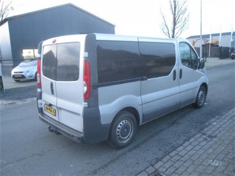 Renault Trafic - 1