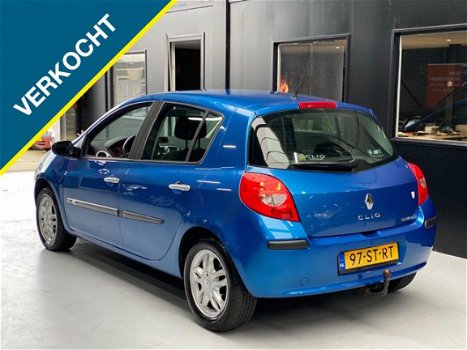 Renault Clio - 1.6 16V Dynam.Luxe Airco Cruise Xenon NAP - 1