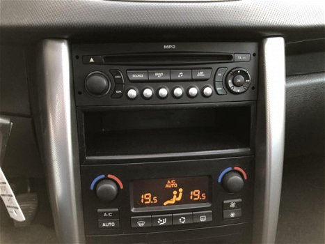 Peugeot 207 - XS PACK 1.4-16V 5D met CLIMATE CONTROL, EL.SCHUIFDAK(ORIG), LMV15iNCH - 1