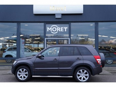 Suzuki Vitara - 2.4 High Executive - 1